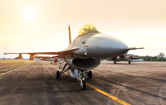 ESISPOWER Alimentations Électriques sont utilisés dans les Avions de combat des forces aériennes jordaniennes.